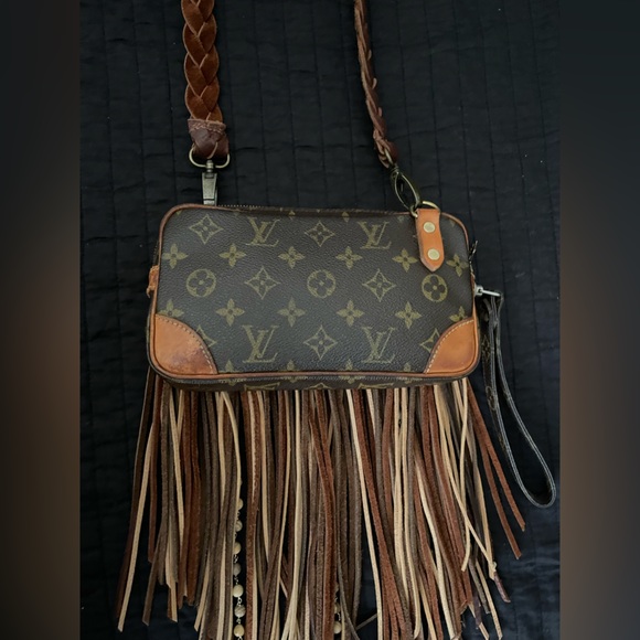 Vintage Boho Louis Vuitton Purse - Picture 2 of 7